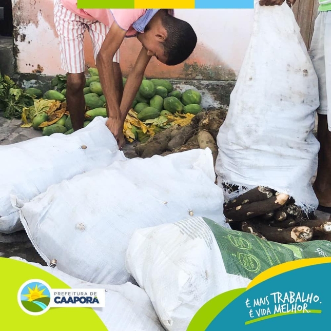 SECRETARIA DE DESENV. HUMANO E INCLUSÃO SOCIAL REALIZA DISTRIBUIÇÃO DE ALIMENTOS PARA FAMÍLIAS CAAPORENSES